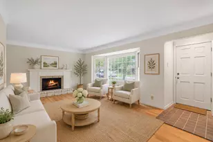 1937 Autumn St, Falcon Heights, MN 55113 - Photo 5