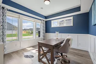 6716 Bellflower Dr, Excelsior, MN 55331 - Photo 23