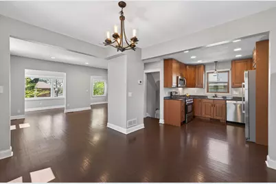 1310 Thomas Avenue N, Minneapolis, MN 55411 - Photo 5