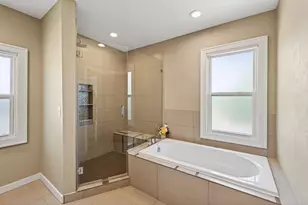 1310 Thomas Ave N, Minneapolis, MN 55411 - Photo 11