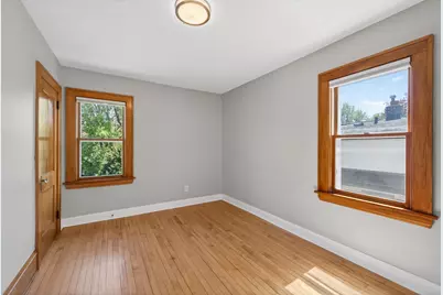 1310 Thomas Avenue N, Minneapolis, MN 55411 - Photo 13