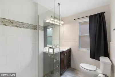 915 Nebraska Avenue W, Saint Paul, MN 55117 - Photo 17