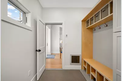 2224 W Lake Of The Isles Parkway, Minneapolis, MN 55405 - Photo 41