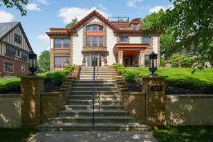 2224 W Lake of the Isles Pkwy, Minneapolis, MN 55405 - Photo 1
