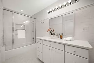 2224 W Lake of the Isles Pkwy, Minneapolis, MN 55405 - Photo 63