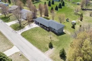 506 E Summit St, Battle Lake, MN 56515 - Photo 63