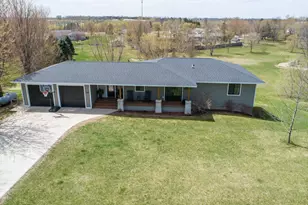 506 E Summit St, Battle Lake, MN 56515 - Photo 61
