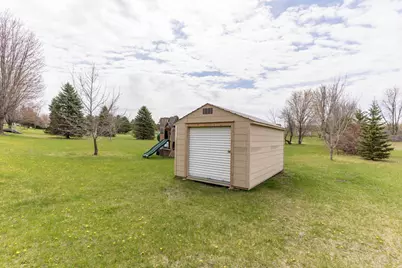 506 E Summit Street, Battle Lake, MN 56515 - Photo 7