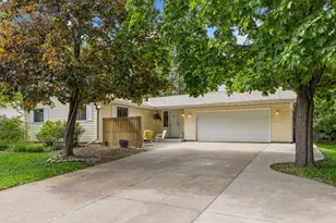 6232 Birchwood Rd, Woodbury, MN 55125 - Photo 1