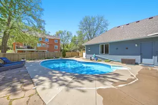 4390 Ithaca Ln N, Plymouth, MN 55446 - Photo 51