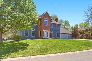 4390 Ithaca Ln N, Plymouth, MN 55446 - Photo 13