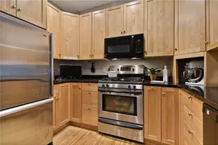 1204 Harmon Pl, Minneapolis, MN 55403 - Photo 5
