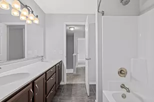1234 Crystal Pl E, Chaska, MN 55318 - Photo 27