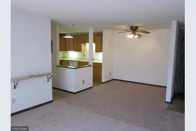 4004 Foss Road #102, Saint Paul, MN 55421 - Photo 5