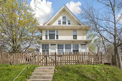 765 Edgerton Street E, Saint Paul, MN 55130 - Photo 25