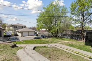 765 Edgerton Street E, Saint Paul, MN 55130 - Photo 3