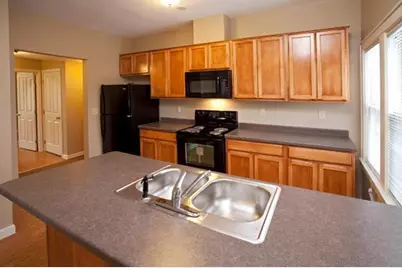 765 Edgerton Street E, Saint Paul, MN 55130 - Photo 15
