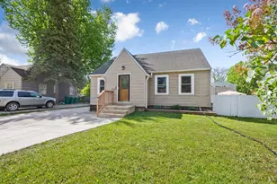 1509 Sunset St, Albert Lea, MN 56007 - Photo 3