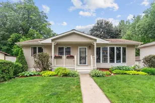 4651 Bedford Rd, Mound, MN 55364 - Photo 3