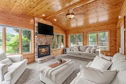 4651 Bedford Road, Mound, MN 55364 - Photo 5