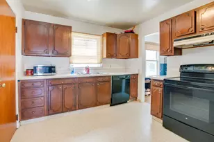 1630 6th Ave S, Fargo,  58103 - Photo 13