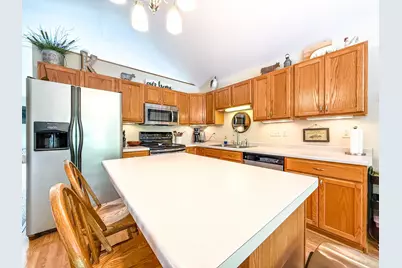 546 6th Street SW, Pine Island, MN 55963 - Photo 5