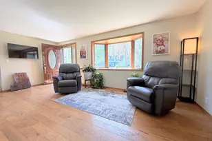 480 1st St E, Tracy, MN 56175 - Photo 9
