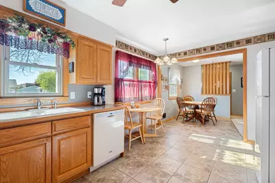 1900 5th Avenue SE, Austin, MN 55912 - Photo 17