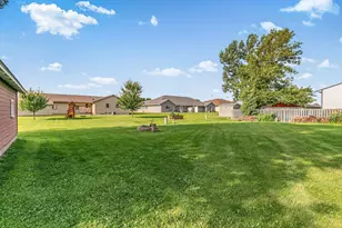 316 8th St SE, Freeport, MN 56331 - Photo 3