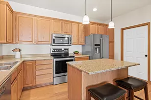 12315 Zumbrota Cir NE, Blaine, MN 55449 - Photo 7