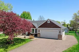 604 4th St SW, Saint Michael, MN 55376 - Photo 5