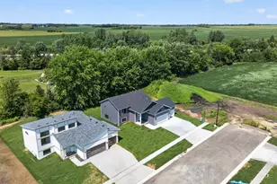 1150 Petersen Ct NW, Stewartville, MN 55976 - Photo 39