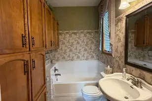 504 N Estey St, Luverne, MN 56156 - Photo 15