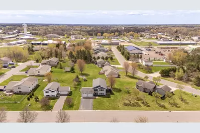 339 11th Street NE, Milaca, MN 56353 - Photo 23