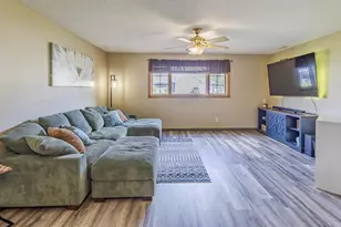 339 11th St NE, Milaca, MN 56353 - Photo 5