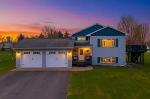 339 11th St NE, Milaca, MN 56353 - Photo 1