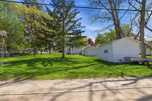 222 3rd St, Kenyon, MN 55946 - Photo 21
