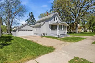 222 3rd St, Kenyon, MN 55946 - Photo 1