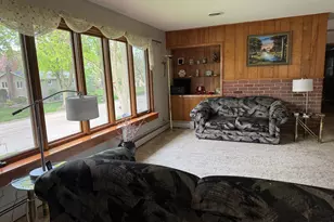 799 4th St SW, Wells, MN 56097 - Photo 9