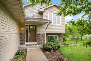 5487 Kahler Dr NE, Albertville, MN 55301 - Photo 3