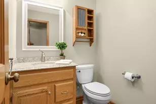 1705 James Ct, Burnsville, MN 55337 - Photo 19