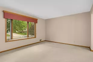 1705 James Ct, Burnsville, MN 55337 - Photo 15