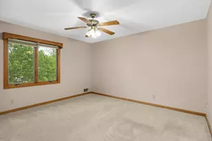 1705 James Ct, Burnsville, MN 55337 - Photo 25