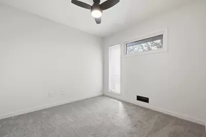 323 E 43rd Street, Minneapolis, MN 55409 - Photo 17