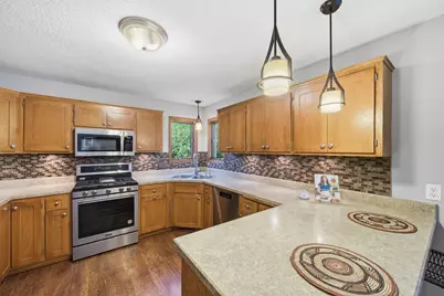 13476 Granada Avenue, Apple Valley, MN 55124 - Photo 3