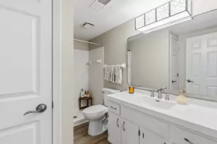6102 Creek View Trail, Minnetonka, MN 55345 - Photo 17