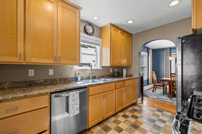 1677 Thomas Avenue, Saint Paul, MN 55104 - Photo 15