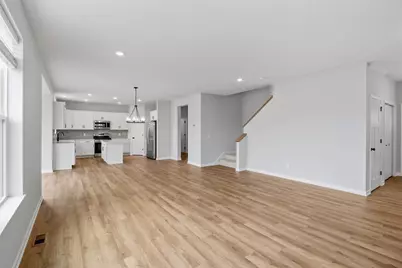 10545 Glenbrook Avenue S, Cottage Grove, MN 55016 - Photo 11