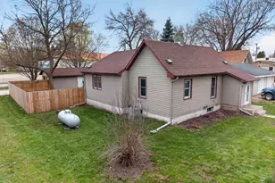 112 Woodland Ave E, Underwood, MN 56586 - Photo 3