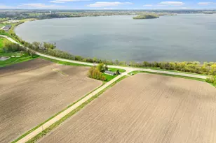 9285 Parley Lake Rd, Waconia, MN 55387 - Photo 5